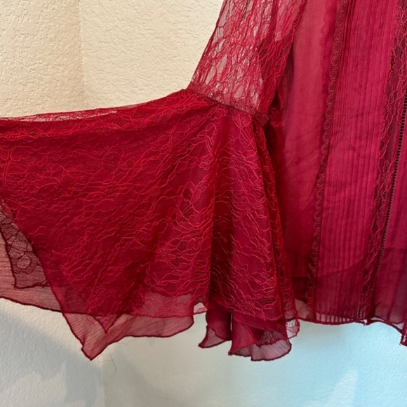 Alice and Olivia silk shirt red - Picture 2 of 9